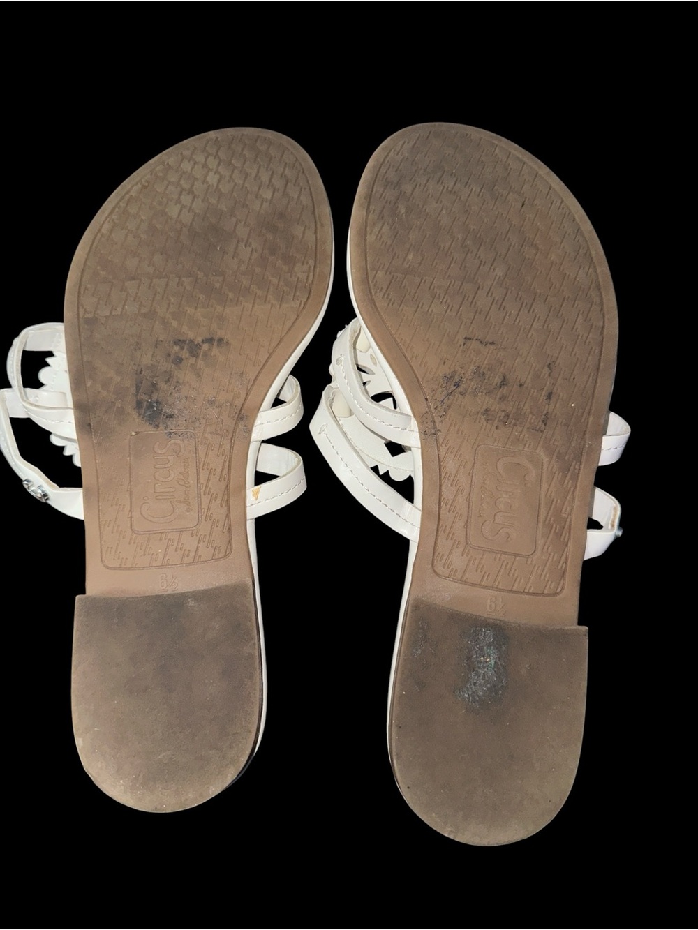 Circus by Sam Edelman White Leather Cutout Medallion Thong Sandals size 6.5 - Picture 6 of 6